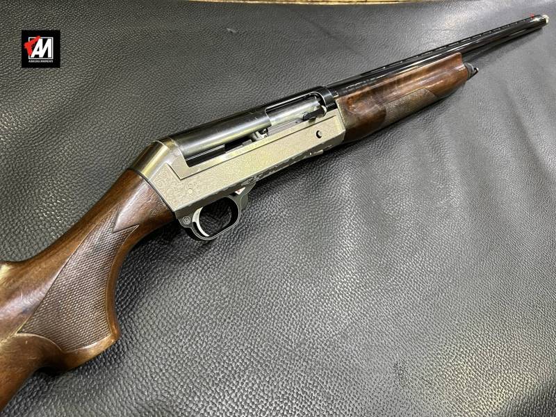 BENELLI MOD. RAFFAELLO S.L. CAL.12 CANNA CM. 70 STROZZ. INT. · foto 1 di 1