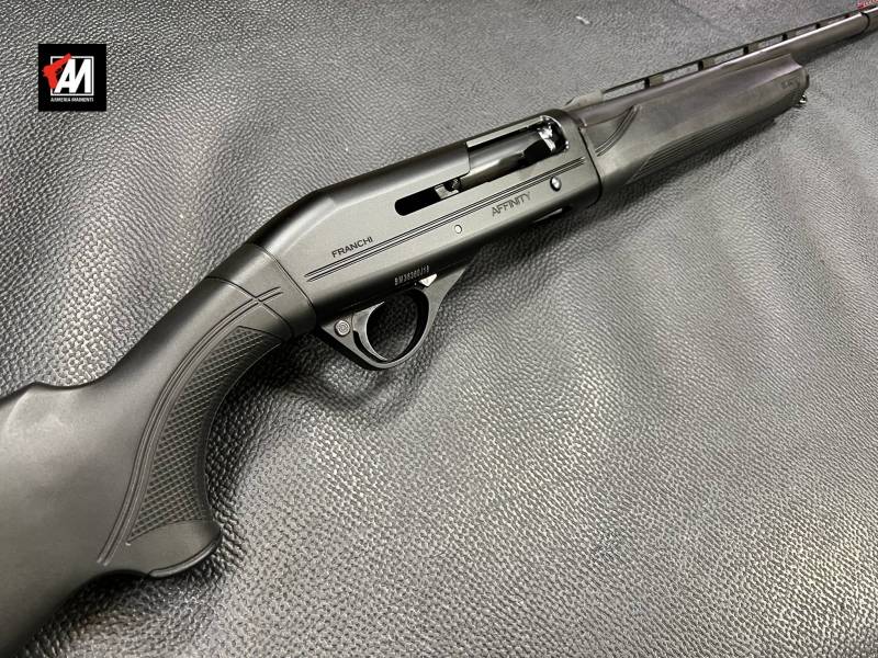 FRANCHI MOD. AFFINITY BLACK SINTETICO CAL.20 CANNA CM. 61 STROZZ. INTERNI · foto 1 di 1