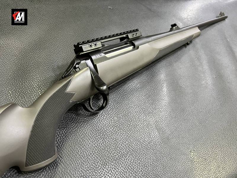 SABATTI MOD. SAPHIRE SINTETIC CAL. 8X57 JS CANNA CM. 61 FILETTATA + WEAVER · foto 1 di 1