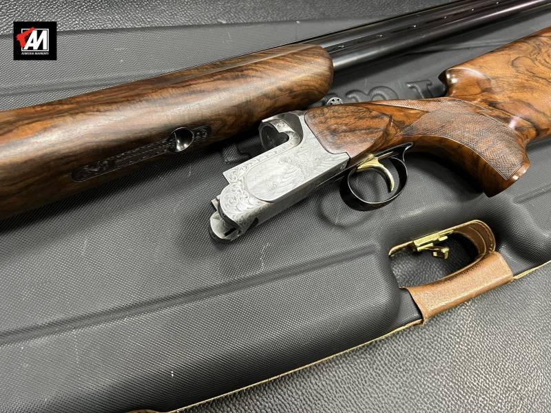 PERAZZI MOD. SC3 TRAP SCENE CACCIA CAL.12 CANNE CM. 75 2 -1 18,4-18,4 PESO CANNE 1550