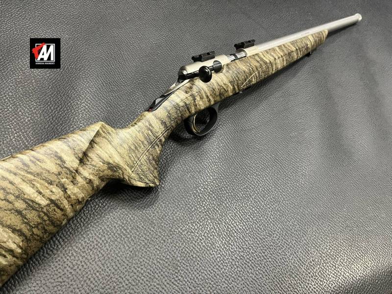 BROWNING MOD. TBOLT CAMO SS CAL. 22 L.R. CANNA 20 POLL. VOL. 18 MM