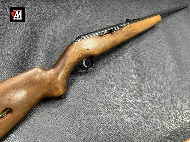 MOSSBERG MOD. 351K CAL.22 LR. SEMAIUTOMATICA 12 COLPI BUONO STATO