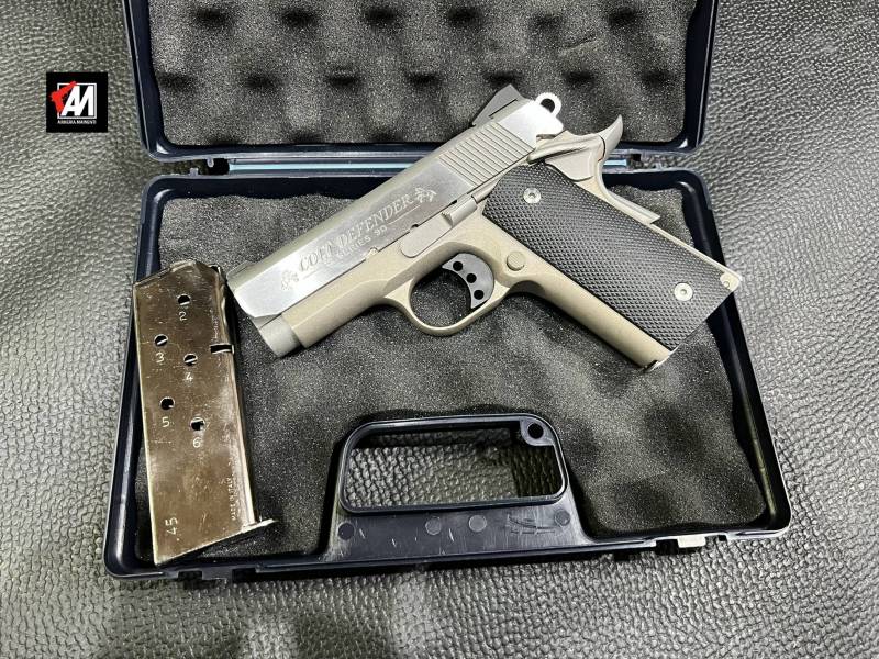 COLT MOD. DEFENDER CAL. 45 ACP INOX CANNA 3 POLLICI · foto 1 di 1