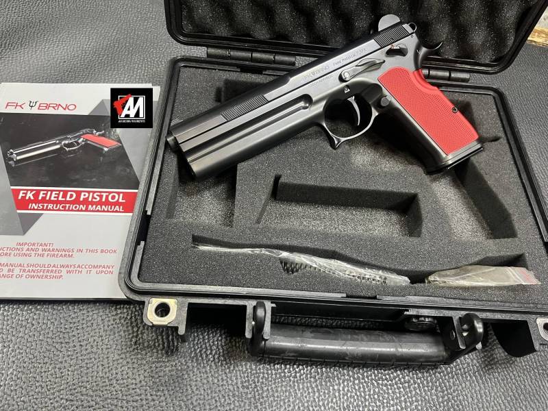 FKN BRNO FIELD PISTOL CAL. 7,5 mm - 6 POLLICI · foto 1 di 1