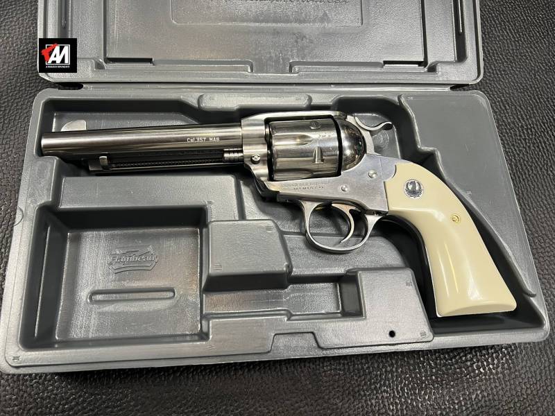RUGER MOD. NEW VAQUERO SINGLE ACTION CAL. 357 MAGNUM INOX 5,5 POLLICI