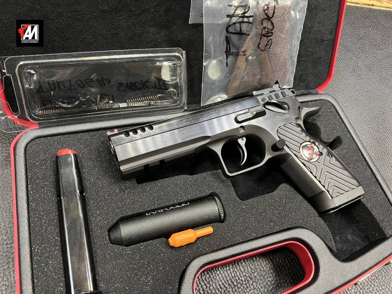 TANFOGLIO MOD. STOCK III CAL. 9X19 BRUNITA + GUANC. RIC. + GRILL. ALLEGG.