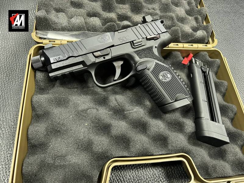 FN HERSTAL MOD. 502 BLK CAL. 22 L.R. FILETTATA PREDISPOSTA RED DOT