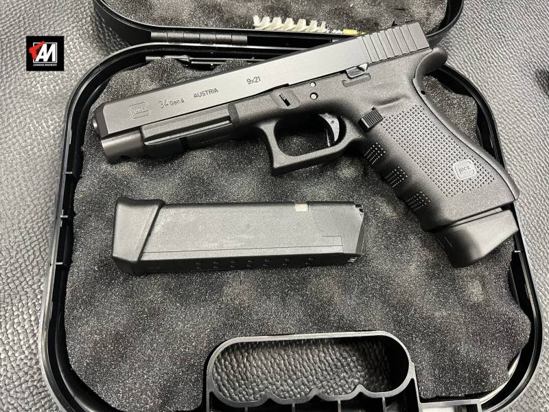 GLOCK MOD. 34 SC CAL. 9X21 SPORTIVA + CARIC. SCORTA