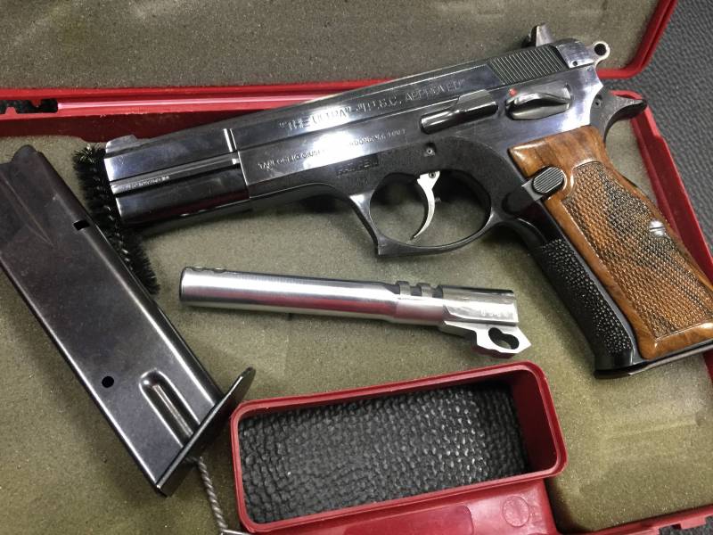TANFOGLIO MOD. DVC IPSC CAL. 41 AE + CAL. 9X21