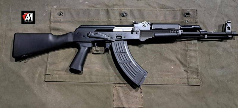 NUOVA JAGER POLACCO AK47 WBP CALCIO ASTA SINTETICO CAL. 7,62X39 · foto 1 di 1