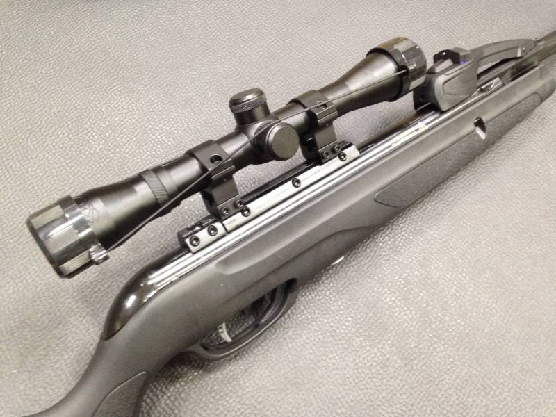 GAMO MOD. REPLAY 10 CAL. 4,5 LIBERA VEND. + OTTICA · foto 1 di 1