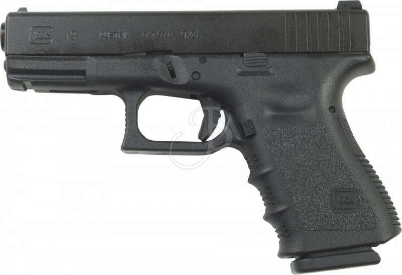 GLOCK MOD. 19 GEN 5 CAL. 9X19 + 1 CARIC. SCORTA · foto 1 di 1