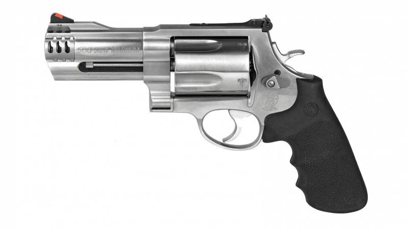 SMITH e WESSON MOD. SW500 4 POLLICI CAL.500SW Mag. Inox · foto 1 di 1