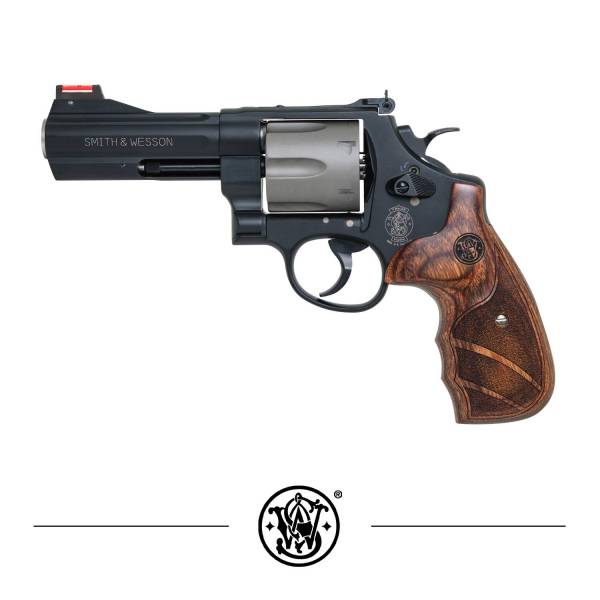 SMITH e WESSON Revolver Mod. 329PD AirLite SC. 4 POLLICI .44 Magnum. · foto 1 di 1