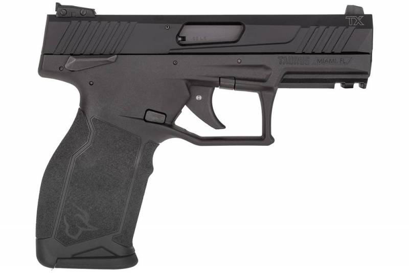 TAURUS MOD. TX22 SEMIAUTO 16 COL. 22 L.R. CON CANNA 4 POLLICI · foto 1 di 1