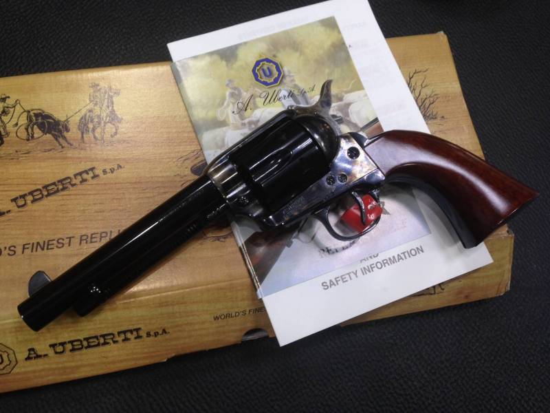 UBERTI MOD. 1873 CATTLEMAN CAL. 45 L.C. TARTARUGATA · foto 1 di 1