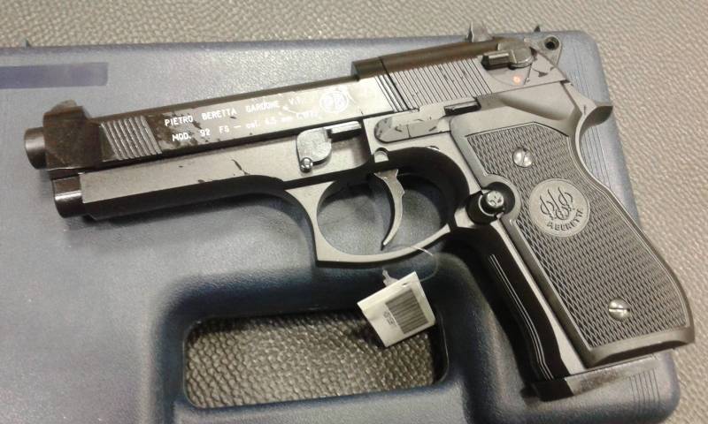 BERETTA MOD. 98 FS NERA CO2 8 COLPI · foto 1 di 1