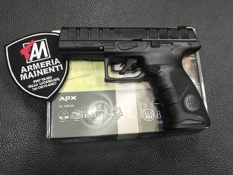 BERETTA MOD. APX NERA CO2 COL. SFERICI 4,5 LIBERA · foto 1 di 1